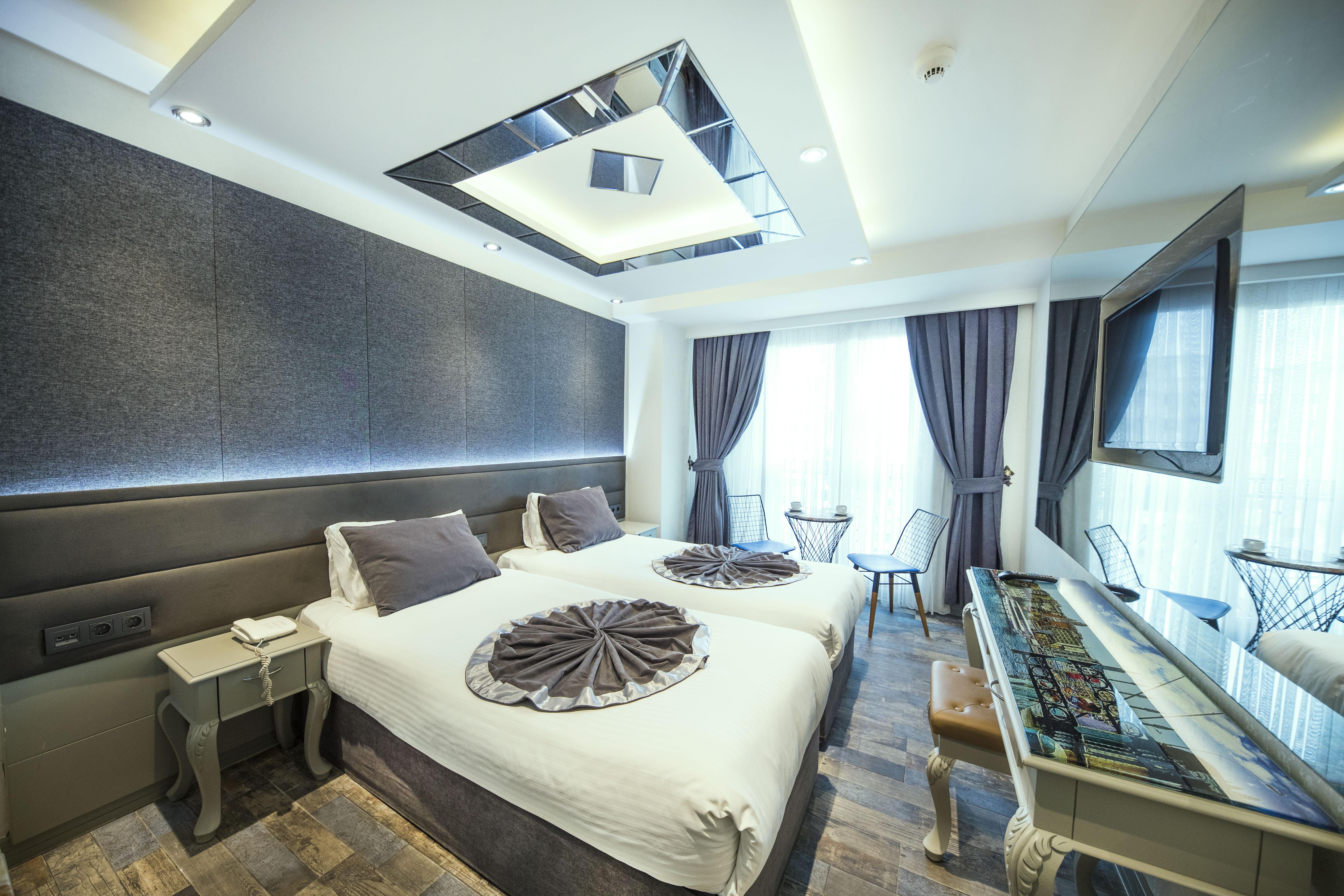 Parmada Hotel Istanbul Bagian luar foto