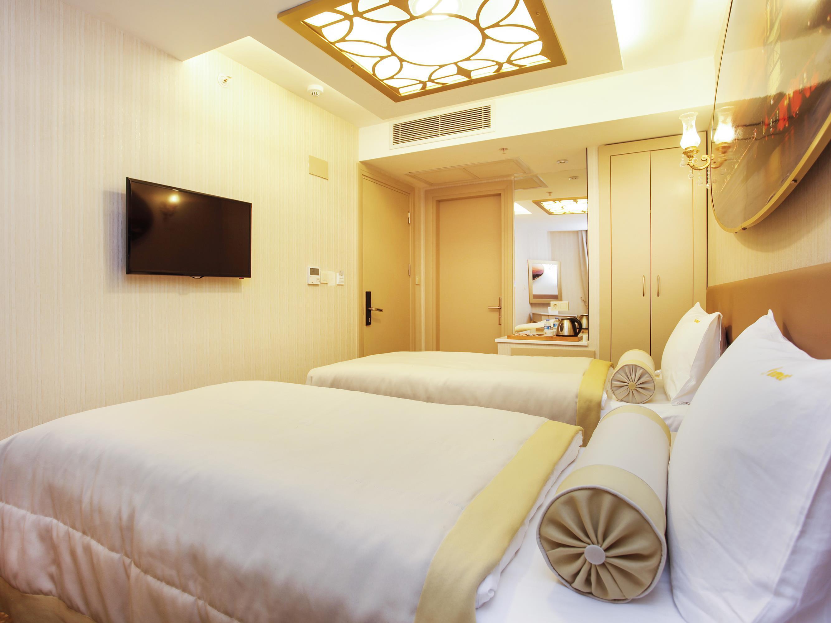Parmada Hotel Istanbul Bagian luar foto